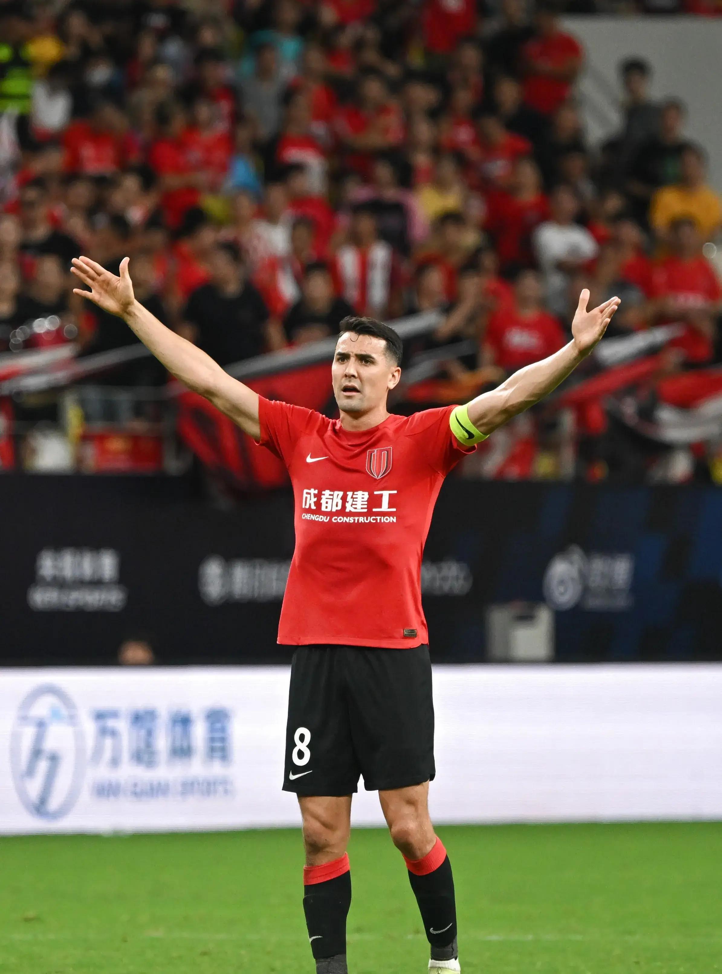 九游官方网站关于葡超赛程吃紧，阿森纳今夜遗憾出局，管理层满意，球队文化再被提及的信息